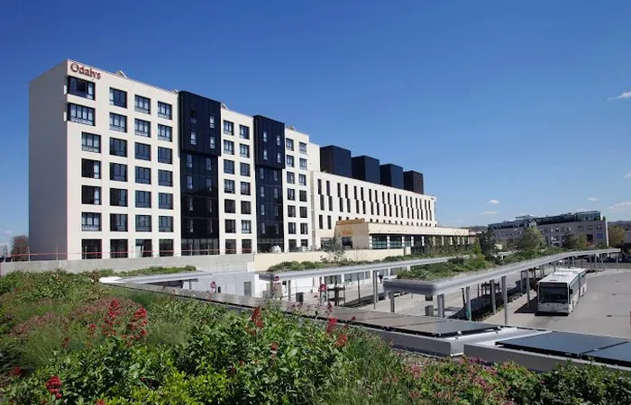 Odalys Campus Paris Rueil - RUEIL MALMAISON
