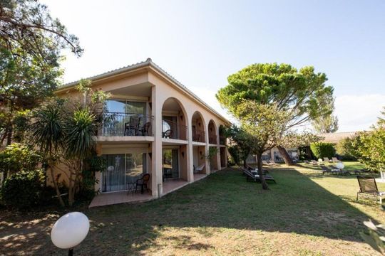 Golden Tulip Avignon Le Paradou - AVIGNON