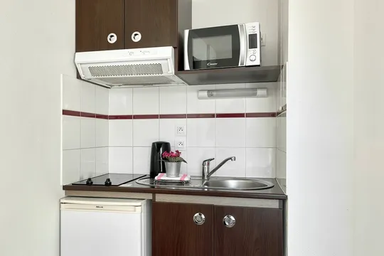 Comfort Aparthotel Versailles Saint-Cyr - SAINT CYR L'ECOLE