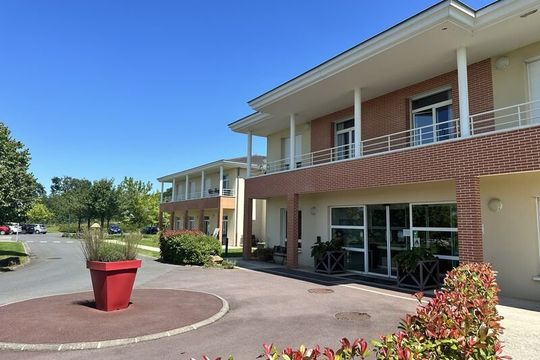 Emeis Residence Patrice Groff - CHARLEVILLE MEZIERES