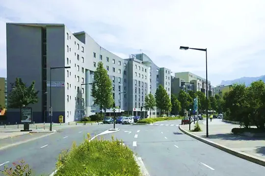 Les Estudines Marie Curie - GRENOBLE
