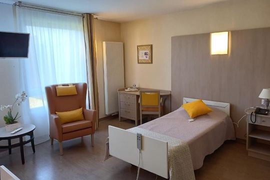 Emeis La Reine des Prés - BERLAIMONT