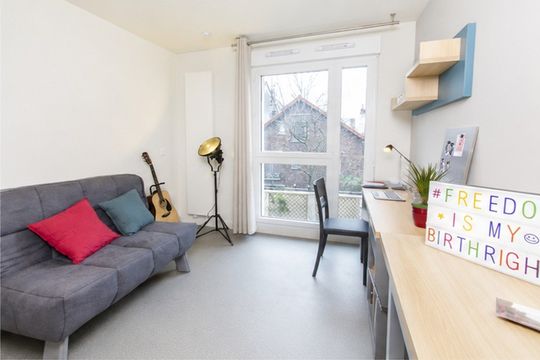 Nomad Campus Residence Azimut - COLOMBES