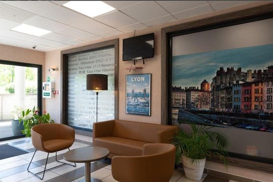 Eastlodge - Lyon Est Eurexpo - SAINT PRIEST