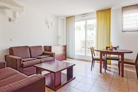 Zenitude Comfort Aparthotel Six-Fours - SIX FOURS LES PLAGES