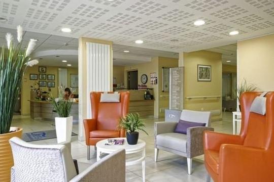 Emeis Résidence du Port - SAINT DENIS DE L'HOTEL