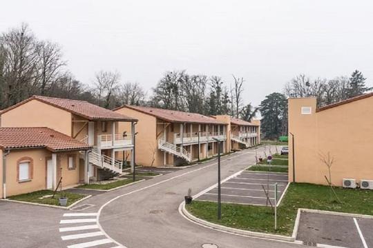 Colisée Les Prés de Chalaronne - ROMANS