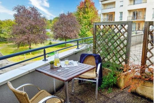 Domitys Les Rives du Cher - MONTLUCON