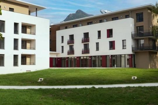 Espace et Vie Résidence Seniors - SAINT EGREVE