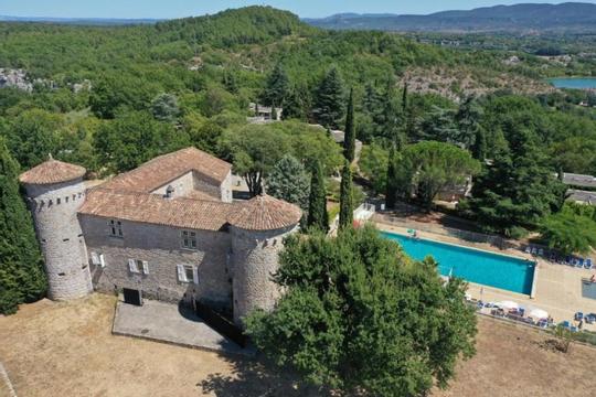 Vacances Bleues Lou Castel - BERRIAS ET CASTELJAU