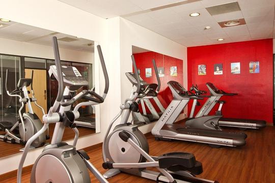 Appart Hôtel - Residhome Suites - LIEUSAINT