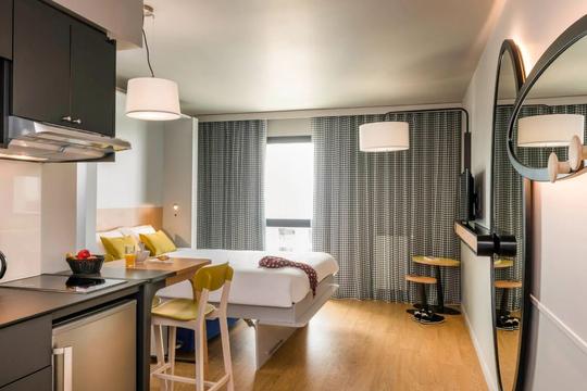 Aparthotel Adagio Access Colombes - COLOMBES