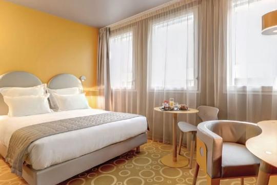 Appart'City Collection Paris Vélizy - VELIZY VILLACOUBLAY
