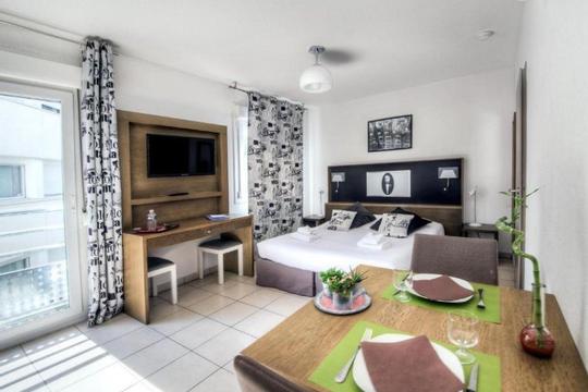 Comfort Aparthotel Antibes Le Maestria - ANTIBES