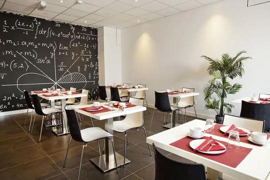Les Estudines Nanterre Université - NANTERRE