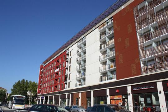 Comfort Aparthotel Nîmes Centre - NIMES