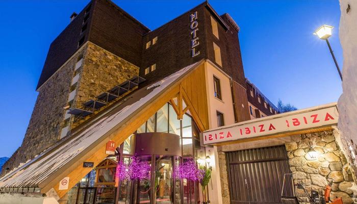 HOTEL IBIZA - LES DEUX ALPES