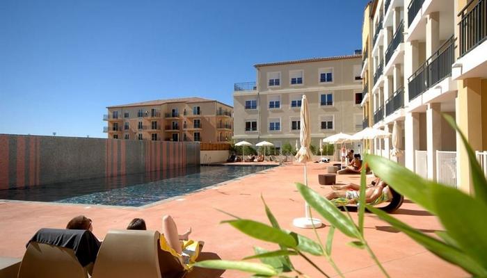 Zenitude Hotel la Valadière - JUVIGNAC