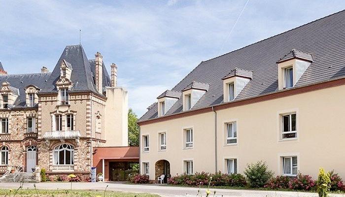 Colisée - EHPAD CHATEAU DU HAUT VENAY - SAINT LUBIN DES JONCHERETS