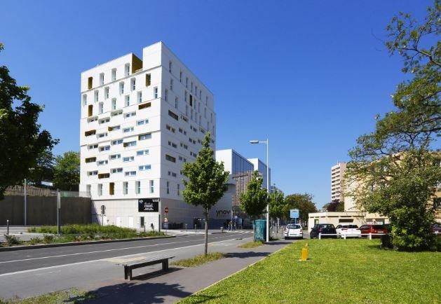 Étudiante Nemea Nanterre Campus - NANTERRE