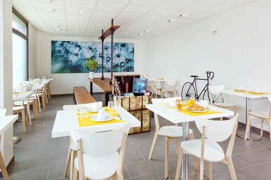 Les Estudines Paris Rosny - ROSNY SOUS BOIS