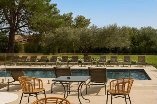 Golden Tulip Avignon Le Paradou - AVIGNON