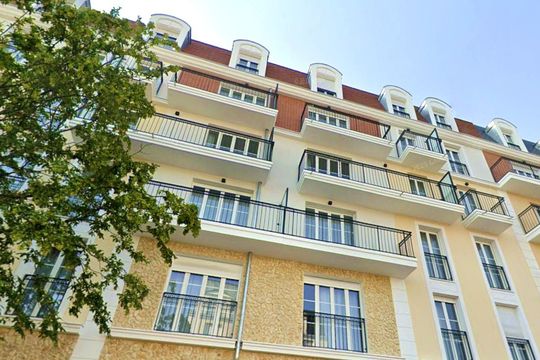 Les Activiales Les Berges du Canal - CHELLES