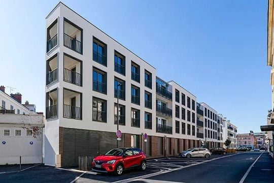 Stella Les Fleurs de Vigne - CHALONS EN CHAMPAGNE