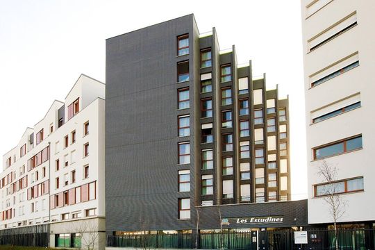 Les Estudines Paris Rosny - ROSNY SOUS BOIS