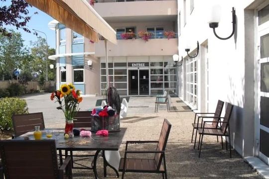 Omeris Residence du Cercle - SATHONAY CAMP