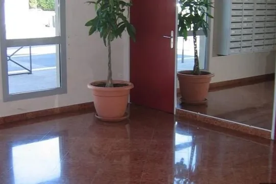 Cardinal Campus Nova Park Bron - BRON