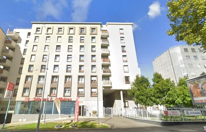 Séjours & Affaires Paris-Bagneux - BAGNEUX