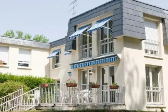 Domusvi Les Hautes Futaies - SOISY SUR SEINE