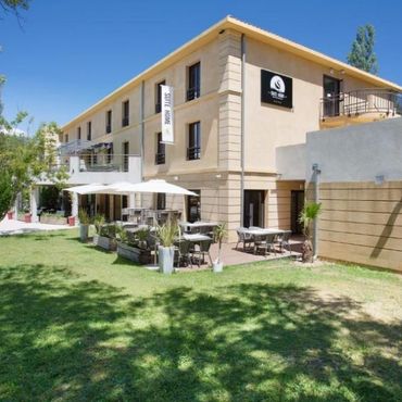 Suite Home Aix en Provence Sud - BOUC BEL AIR
