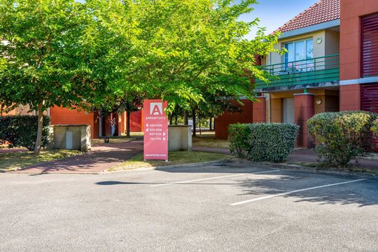 Appart'City St Quentin en Yvelines - BOIS D'ARCY