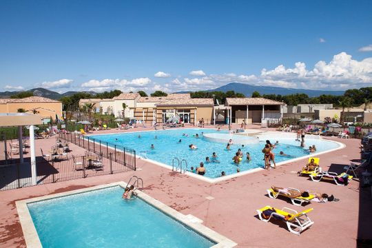 Vacancéole Les Demeures du Ventoux - AUBIGNAN
