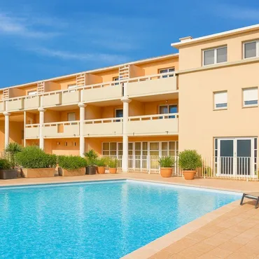 Comfort Aparthotel Six-Fours - SIX FOURS LES PLAGES