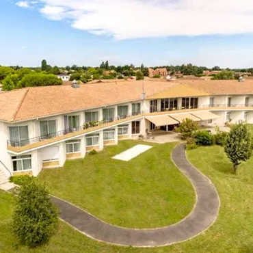 Domusvi Le Parc Des Oliviers - PAREMPUYRE