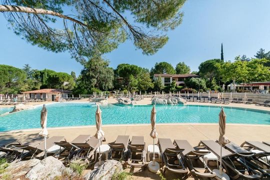 Pierre & Vacances Village Le Rouret - GROSPIERRES