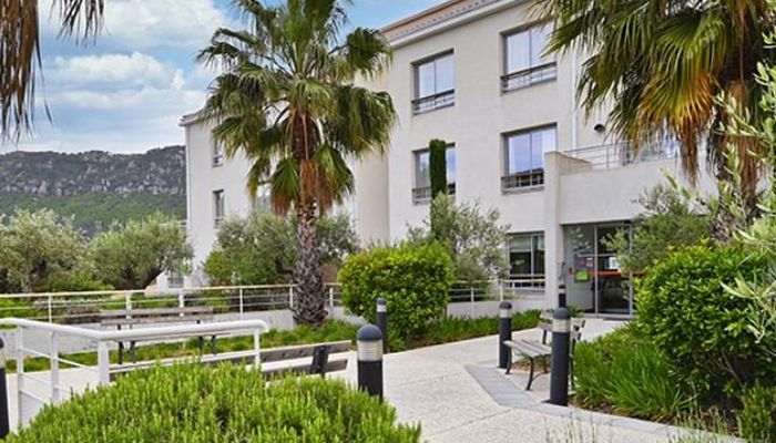 Domusvi Les Jardins du Revest - LE REVEST LES EAUX