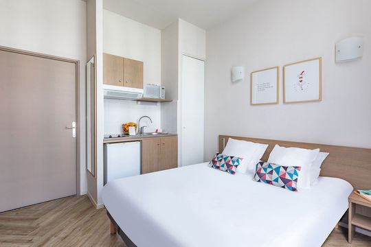 Appart'City Confort Reims Centre - REIMS