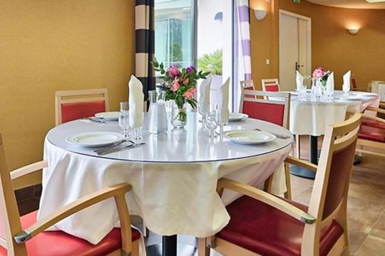 Domusvi Les Jardins du Revest - LE REVEST LES EAUX