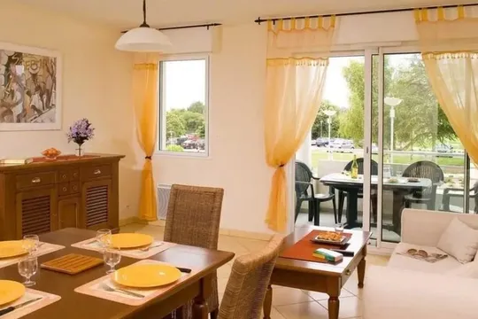 Madame Vacances Maisons de Fontenelle - L'AIGUILLON SUR VIE