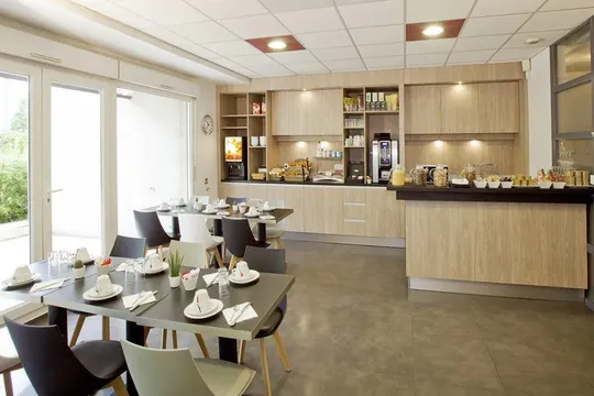 Les Estudines Marie Curie - GRENOBLE
