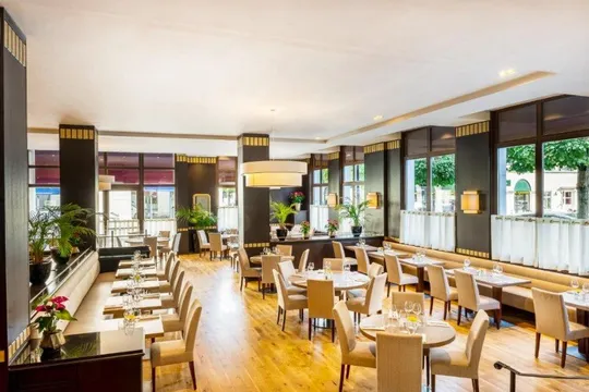 Relais Spa Val d'Europe - CHESSY