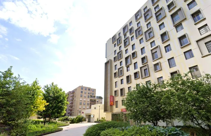 Adagio La Defense Courbevoie - COURBEVOIE
