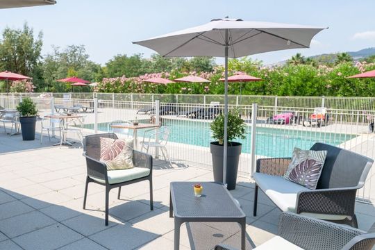 Comfort Aparthotel Canne Mandelieu - MANDELIEU LA NAPOULE