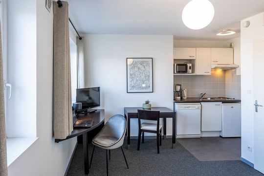 Nemea Appart'Hotel Toulouse Aéroport - TOULOUSE