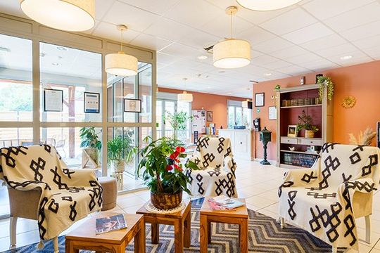 Domusvi La Villa des Saules - LE CANNET