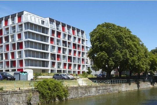 Les Belles Années Residence Le Quai - MULHOUSE